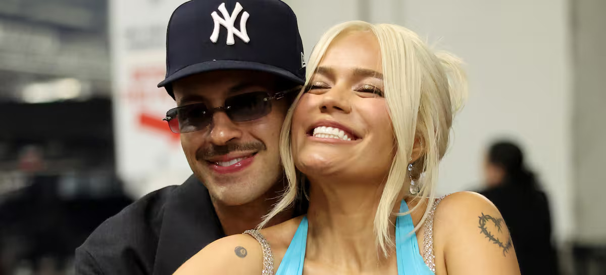 ¿SE AGRANDA LA FAMILIA? LOS RUMORES DE EMBARAZO DE KAROL G TOMAN FUERZAS